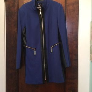 Stunning light weight coat size 8